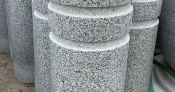 安徽 芝麻白花岗岩挡车柱、隔离柱多少钱