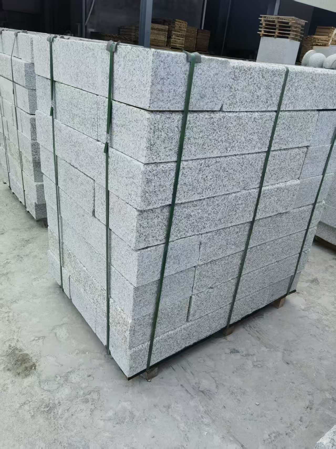 安徽 芙蓉白火烧两面路沿石