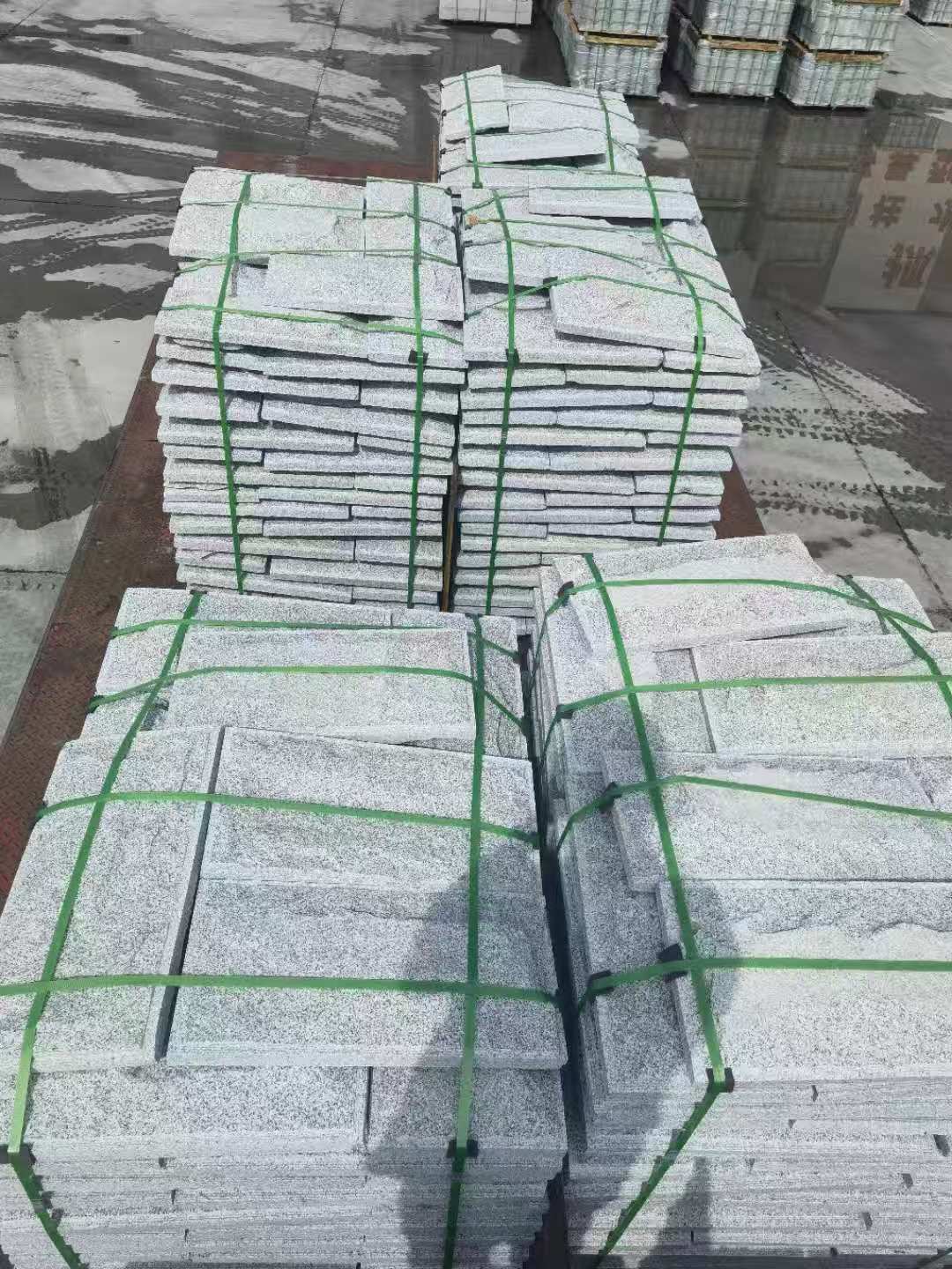 安徽 芝麻白蘑菇石装车出货