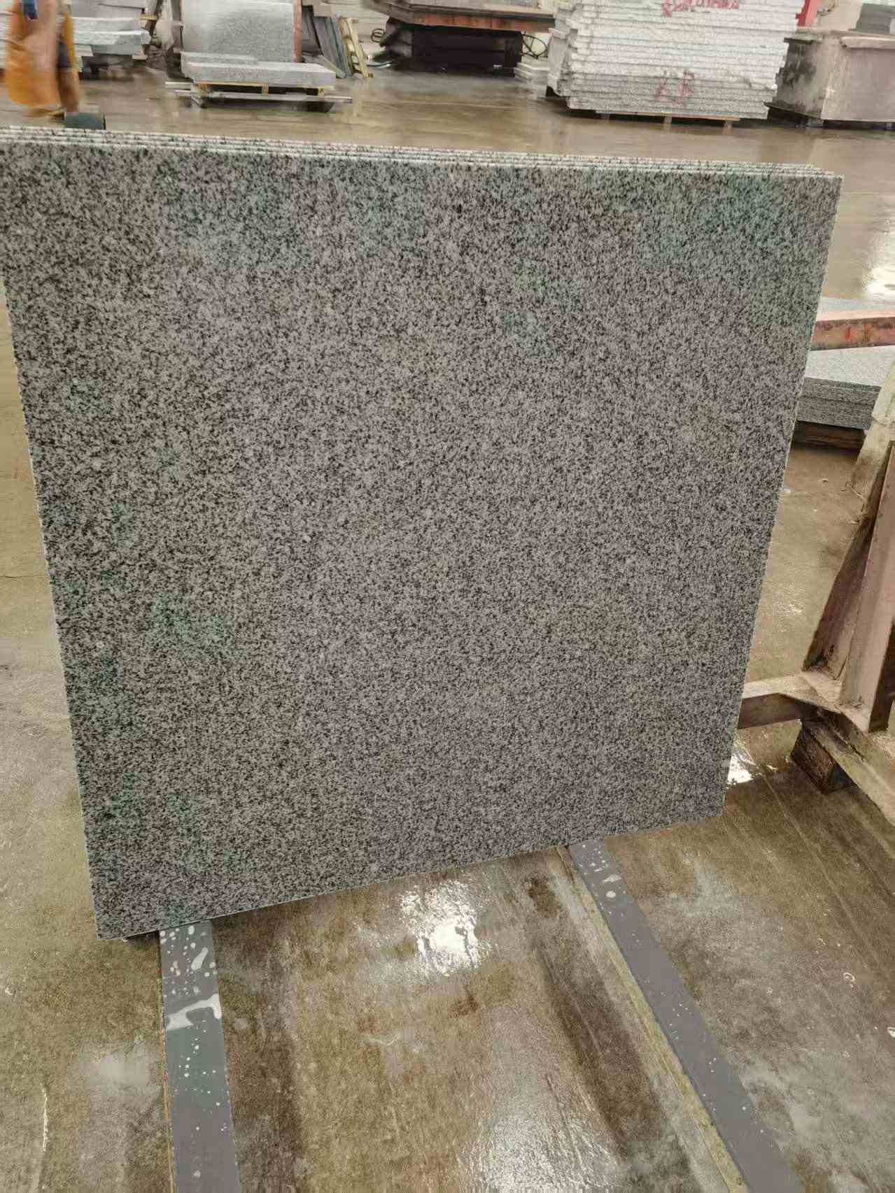 安徽 芝麻白光面900*900，高地铁标准